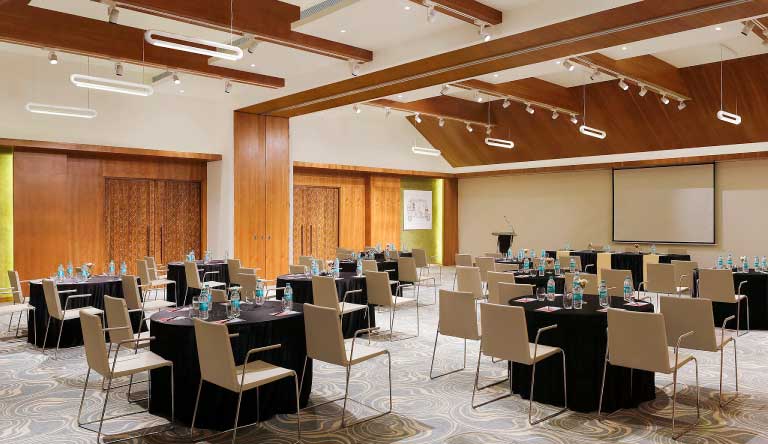 ibis-Styles-Goa-Calangute-Hotel-Meeting-Room1