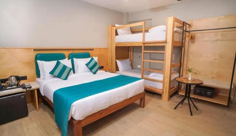 indie-stay-urban-corner-family