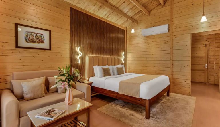 la-cabana-beach-&-spa-superior-chalet