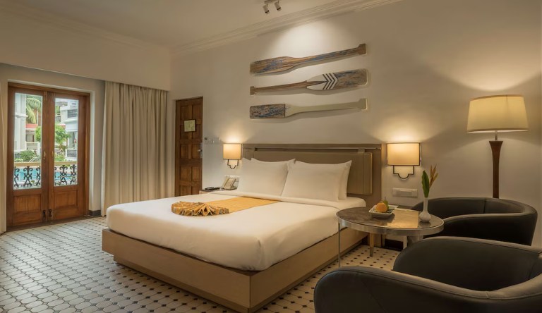 radisson-hotel-goa-candolim-executive-room
