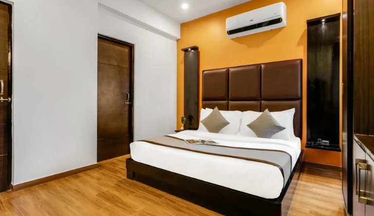 sinq-beach-resort-smart-room