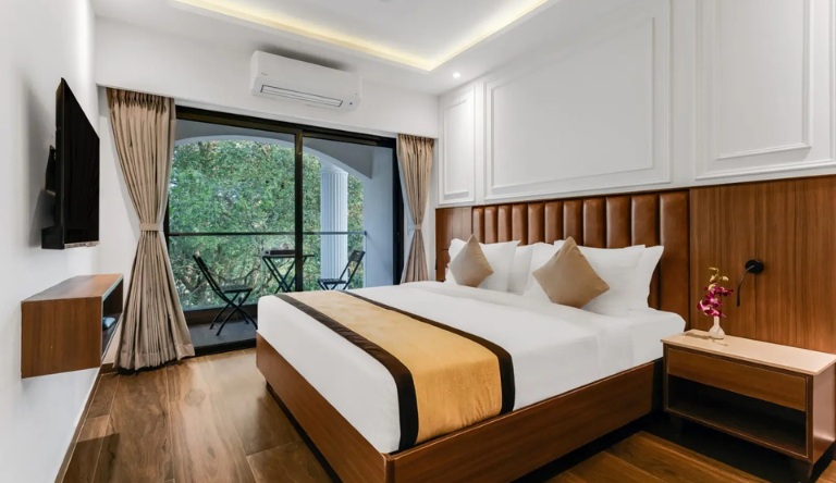 sinq-symbol-classic-room