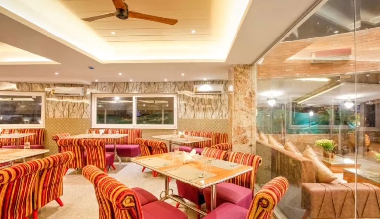 summit-calangute-resort-&-spa-banquet-hall