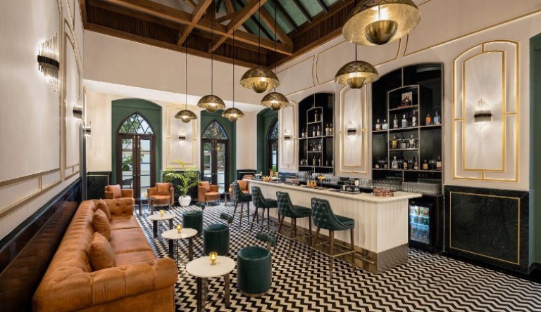 the-yellow-house-goa–IHCL-seleQtions-bar-&-lounge