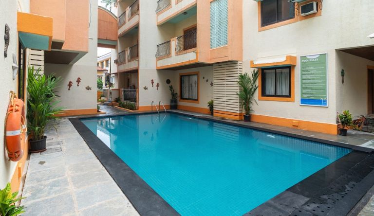 victor-exotica-an-indy-resort-pool