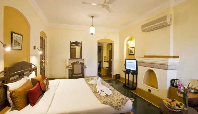 The-Haveli-Hari-Ganga-Hotel-Haridwar-Heritage-Room1