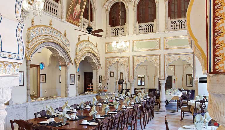 Alsisar-Haveli-Restaurant