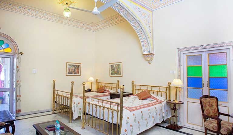 Alsisar-Haveli-Room