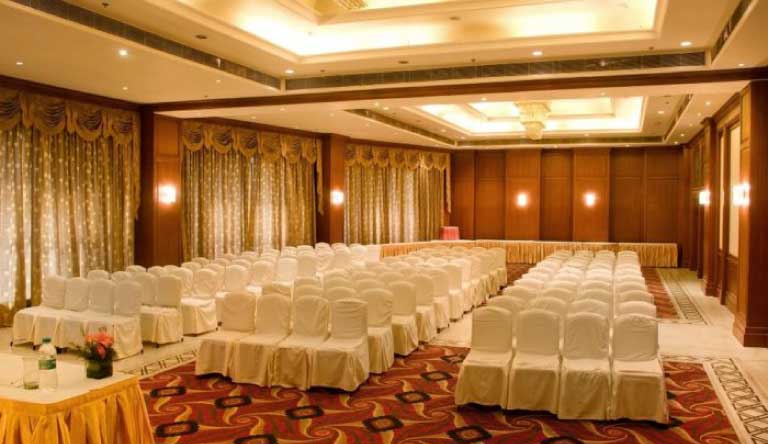 Hotel-Bella-Casa-Banquet-Hall1
