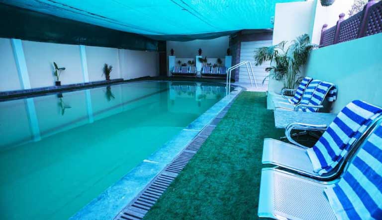 Hotel-Jaipur-Palace-Swimming-Pool