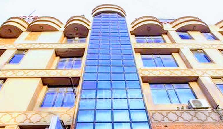 Hotel-Maharani-Prime-Exterior