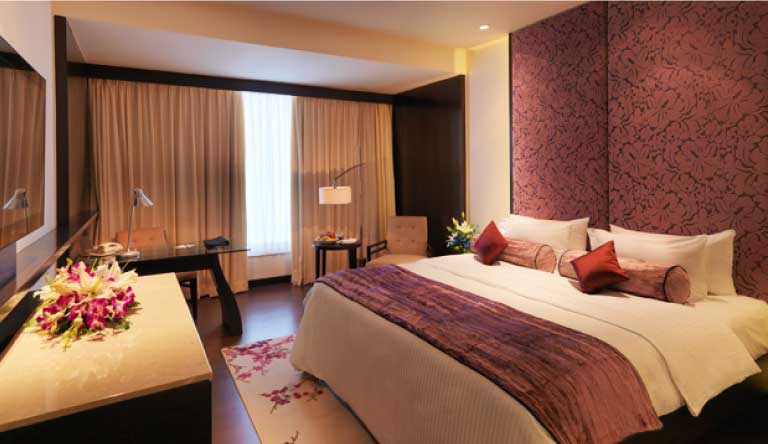 Hotel-Royal-Orchid-Club-Room
