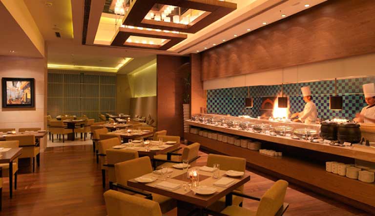 Hotel-Royal-Orchid-Restaurant