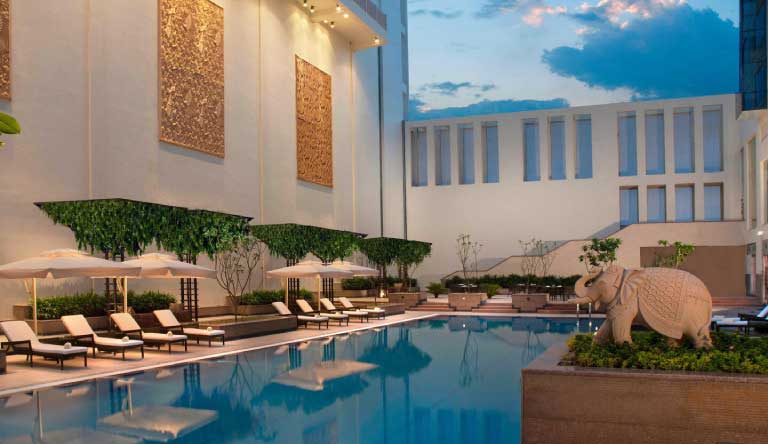 Jaipur-Marriott-Hotel-Pool1