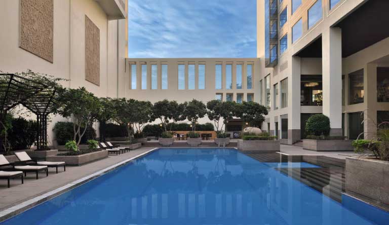 Jaipur-Marriott-Hotel-Pool2