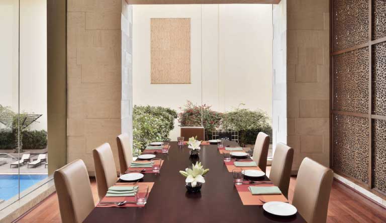 Jaipur-Marriott-Hotel-Restaurant-Okra-Private-Dining