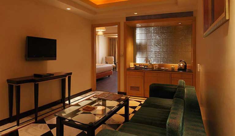 Lemon-Tree-Executive-Suite