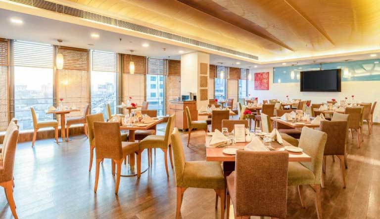 Multitude-Hotel-Restaurant2