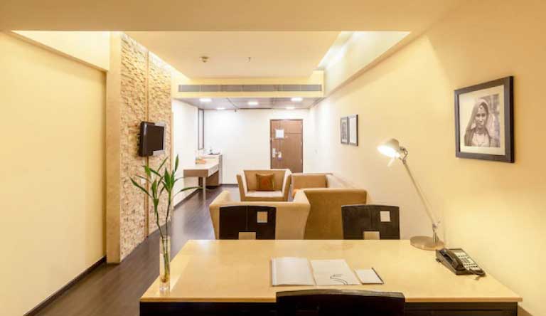 Multitude-Hotel-Suite1