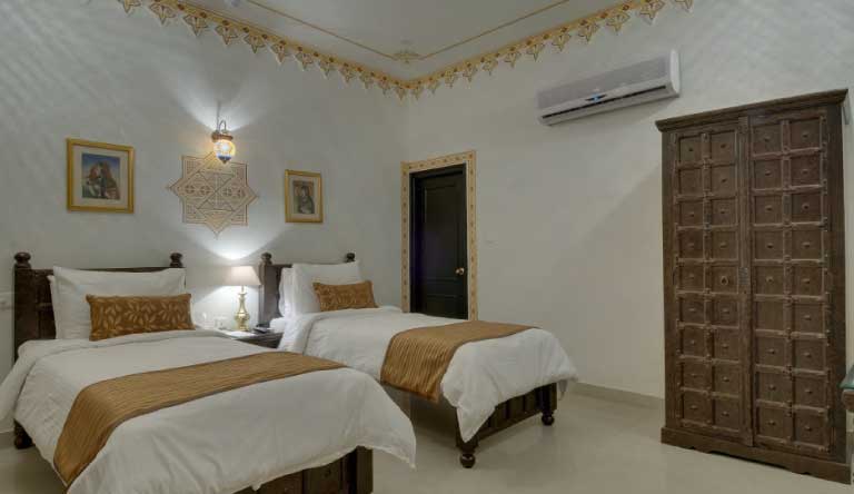 Pride-Amber-Vilas-Resort-Deluxe-Room