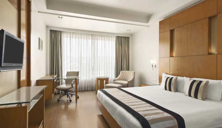 Ramada-by-Wyndham-Jaipur-Double-Bed-Deluxe-Room
