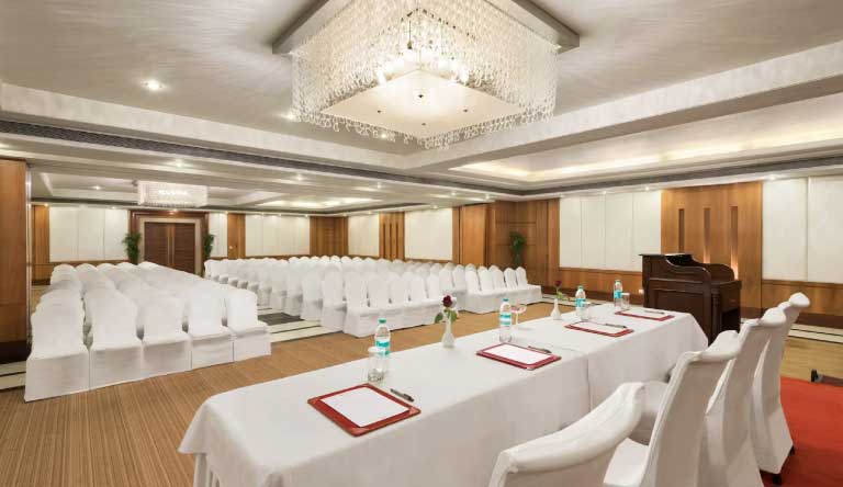 Ramada-by-Wyndham-Jaipur-Meeting-Room