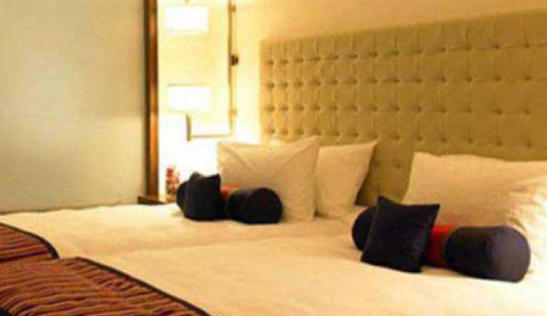 Royal-Orchid-Central-Room