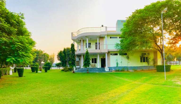 Shakunt-Resort-Exterior1