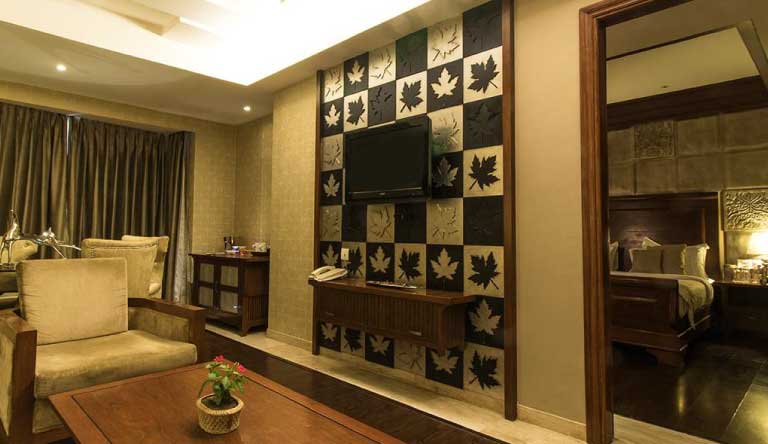 The-Fern-Hotel-Hazel-Suite-Room