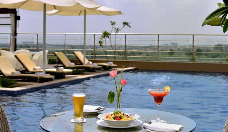 The-Radisson-Blu-Pool-View