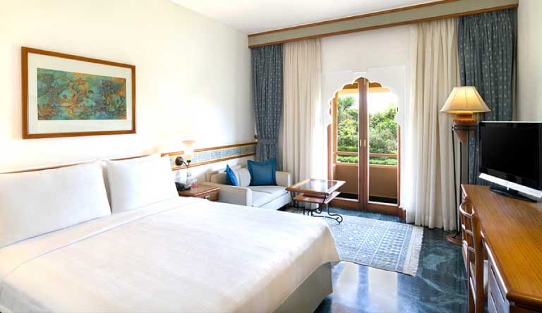 Trident-Jaipur-Deluxe-Room-Garden-View