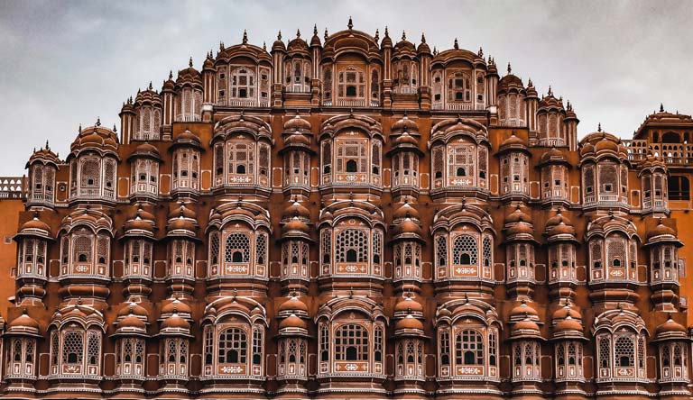 hawa-mahal-jaipur-india-at-evening