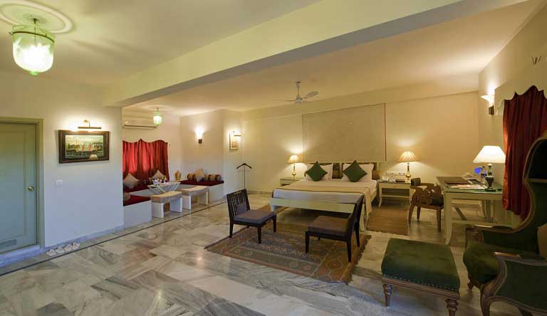 Fort-Rajwada-Jaisalmer-Deluxe-Executive-Suite