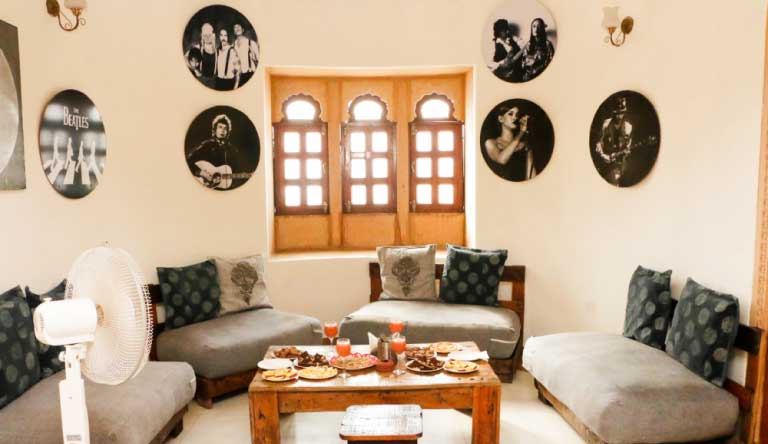 Hotel-Deoki-Niwas-Palace-Jaisalmer-Lounge