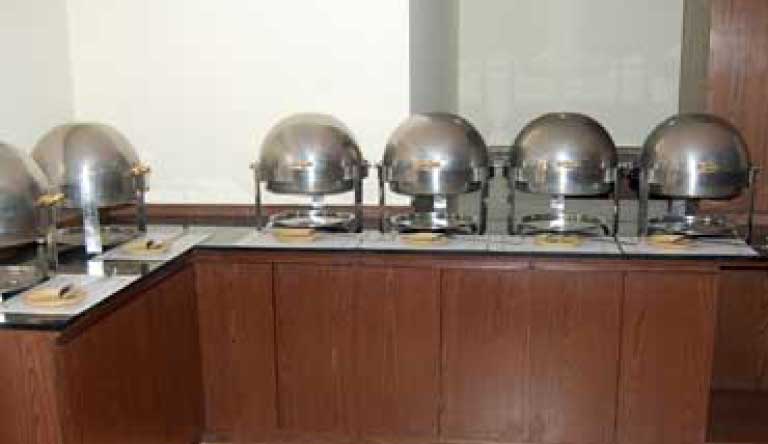 Mapple-Abhay-Buffet-Area