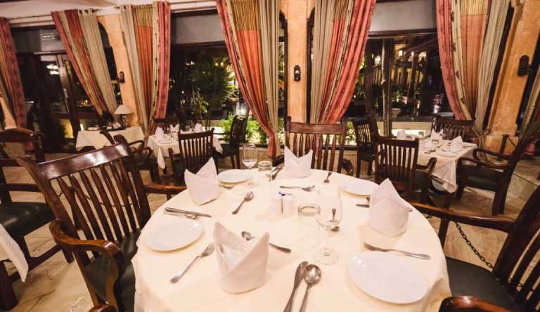 Ranbanka-Palace-Hotel-Restaurant-Panchranga1