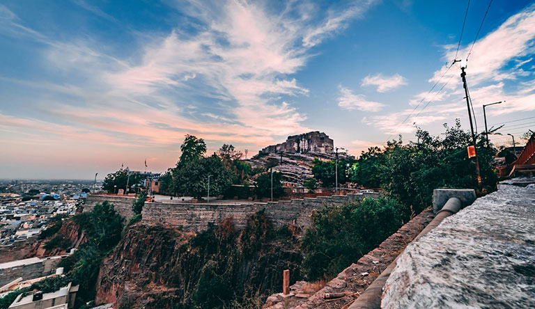 mehrangarh-fort-jodhpur-rajasthan-india-at-evening