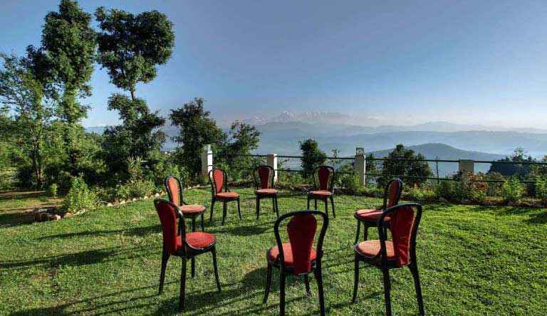 Chevron-Mountain-Villa-Garden