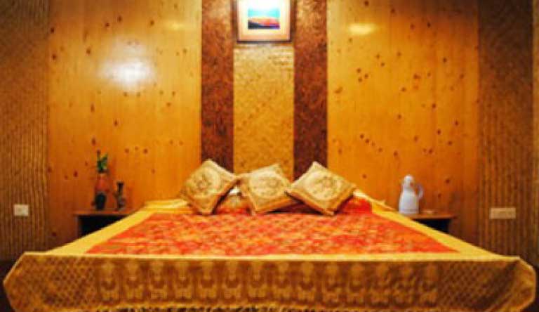 Himalayan-Village-Resort-Room