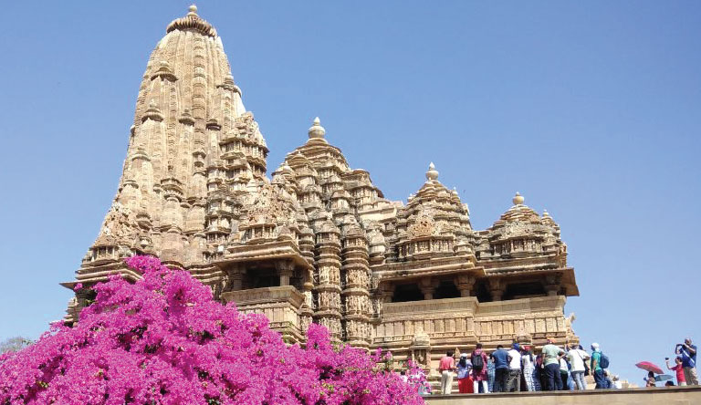 Kandariya-Mahadev-Temple-Khajuraho-Madhya-Pradesh-india