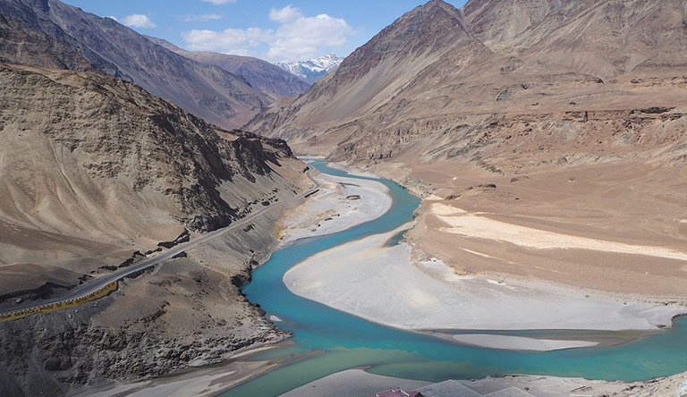 sangam-valley-leh-india