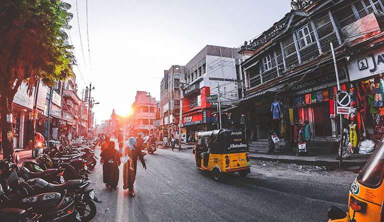 streets-of-madurai-tamil-nadu-india