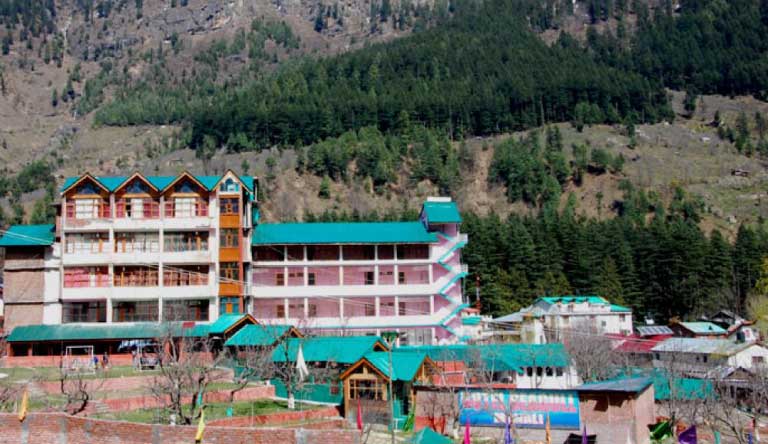 Hotel-Seagull-Manali-Exterior