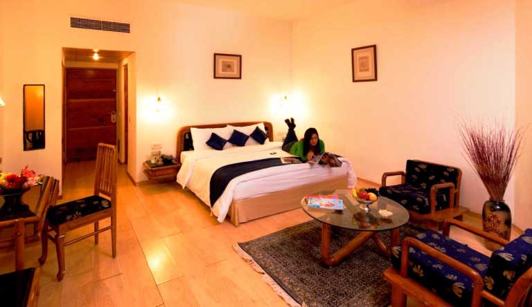 ManuAllaya-Garden-Room1