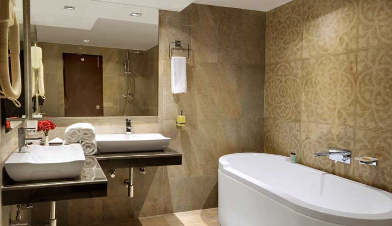 River-Country-Resort-Manali-Deluxe-Suite-Parrot-Suite1