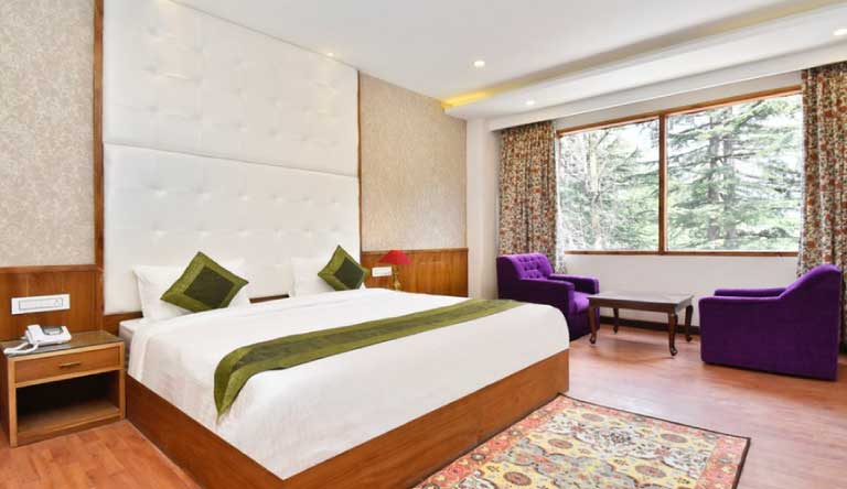 Snow-Crest-Manor-Mahogany2