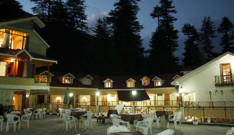 Snow-Valley-Resort-Exterior4