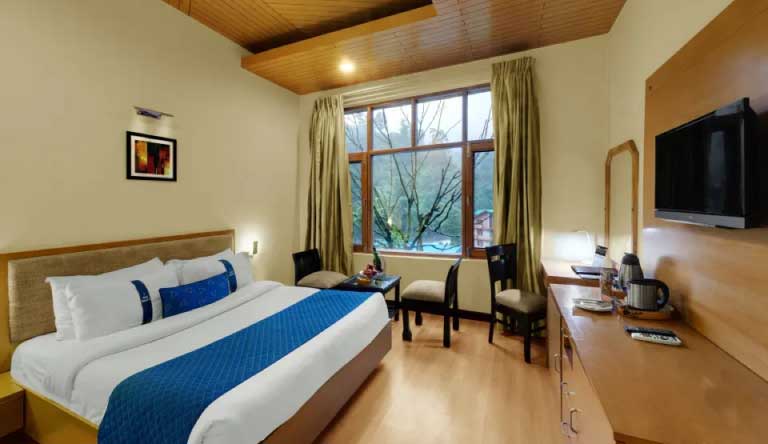 The-Manali-Inn-Superior-Room
