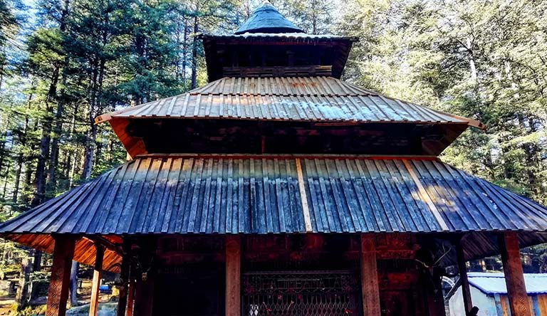 hadimba-temple-manali-himachal-india