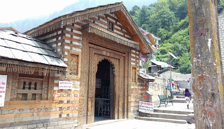 vashisht-bath-manali-himachal-india